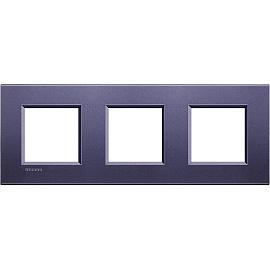 Рамка для розеток и выключателей прямоугольная, 3 поста, цвет Синий шелк Livinglight LNA4802M3CBLegrand