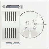 Терморегулятор (термостат) Axolute электронный комнатный со встроенным переключателем режимов «лето/зима» 2А 250В, питание 230В белый HD4442 Bticino