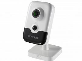 Камера видеонаблюдения (видеокамера наблюдения) 4 Мп компактная IP с фиксированным объективом и EXIR-подсветкой до 10м IPC-C042-G0/W (4mm) HiWatch