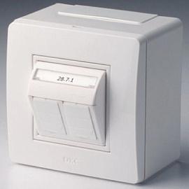Коробка в сборе с 2 розетками In-Liner Classic RJ45 категории 5е (телефон/компьютер) коричневый IP40 10656B DKC